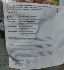 1 doos met 8 zakken Nederlandse leger 24uurs rantsoenen Maaltijd zak 24 Hour Operationeel Rantsoen W(Droog)  + OL + KOUDWEER Module - 8 verschillende menu's! -  +/- 5200 kcal - Best Before Februari 2025