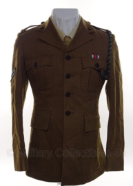 Britse uniform jas Rifle Regiment met insignes  -  origineel