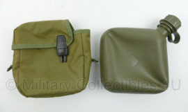 US Army 1,9 liter veldfles 1992  in Groene tas met ALICEclips- origineel