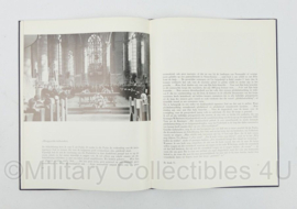 Boek 1665-1965 10 december driehonderd jaar Korps Mariniers - 22 x 1 x 28,5 cm - origineel