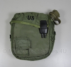 Veldfles 1,9 liter model - met GROENE HOES  - origineel US Army