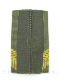 KL GVT Enkele epaulet Korporaal der 1ste Klasse OLK - 8 x 5 cm - origineel