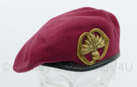 LUMBL Luchtmobiele Brigade Garde Jagers baret KPU met koperen insigne - maat 55 - gedragen -  origineel