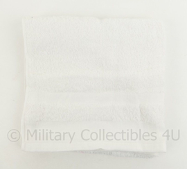 Nederlandse leger witte handdoek - afmeting 120 x 60 cm - licht- tot ongebruikt - origineel
