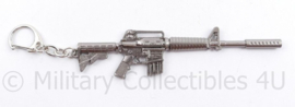 WO2 US Army M4A1 Assault Rifle metalen sleutelhanger