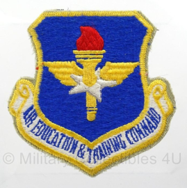 US Air Education & training Command patch met klittenband - piloten overall - Origineel