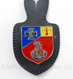 Bundeswehr borsthanger - 9 x 4,5 cm - origineel