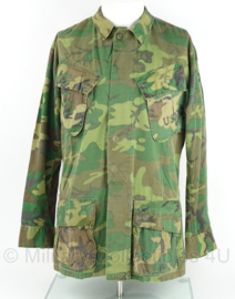 USMC Marine Corps Jungle Fatique uniform jasje - Vietnam oorlog - 3rd model ERDL POPLIN - gedateerd 1969 - zeldzaam - maat S/regular - origineel