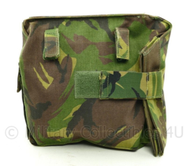 KL Nederlandse leger AMF12 gasmaskerset  met woodland tas - maat 3 = Klein - Masker en tas nog geseald! - origineel