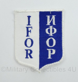 Defensie IFOR embleem  - 8 x 6,5 cm - origineel