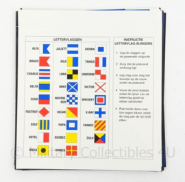 KM Koninklijke Marine lettervlaggen kaart set 27 stuks- complete set  - origineel