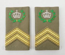 Sergeant-Majoor instructeur epauletten paar voor Stratotex regenjas - 8½ x 5 cm - nieuw - origineel