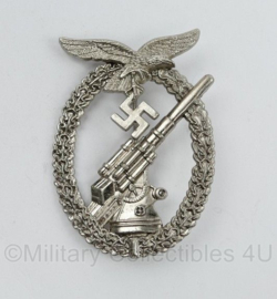 WO2 Duitse Luftwaffe Flakkampfabzeichen - 6 x 4,5 cm -  replica