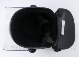 ME helm merk Petris Black 2006 - maat 57/58 - origineel