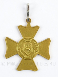 Medaille Den Haag De Princevlag 1939 40 km- afmeting 3,5 x 3,5 cm - origineel