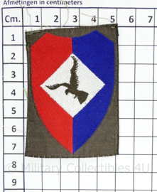 Defensie DT arm embleem tot 2000 11 Luchtmobiele brigade - ongevouwen - 7 x 5 cm - origineel