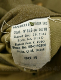 Wo2 US Army Class A jacket 1941 gedateerd - rang Private - size 36R = maat 46- origineel