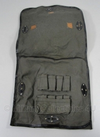 Russische M56 tas voor lichtpistool met toebehoren - Flare Gun pouch  - origineel