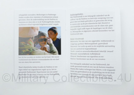 Defensie Uruzgan Integration 9 handboek Afghanistan documenten set met Taalkaart Pashto  - origineel