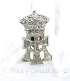 WO2 Britse collar badge 19th Regiment of foot 19th Hussars  - 2,5 x 1,5 cm - origineel