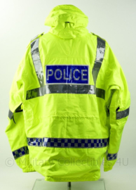 Britse Politie Police geel jack met capuchon en portofoonhouders High Visability  - maat XXL  - nieuw - origineel