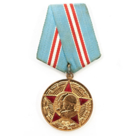 Russische medaille 50 jaar strijdkrachten - origineel