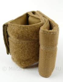 KL coyote vest houder voor wapen kolfsteun - 14 x 8 x 7½ cm - nieuw - origineel