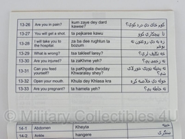 KL Afghaans Woordenboek Language Survival guide Pashto Basic PV0004S March 2005 - origineel