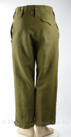 WO2 model Britse Battledress trouser - omtrek 80 cm.  - origineel naoorlogs