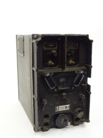 WO2 Us radio receiver SCR506 BC-652A - gedateerd 1942 - afmeting 31 x 36 x 19 cm - origineel