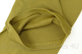 KL leger colsjaal khaki - 50% Acrylic   en 50% Merino wool - origineel Nederlands leger