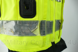 Britse Politie British Police fluorgeel reflectie vest met portofoon houders model 511 - maat Medium of Large - gedragen - origineel