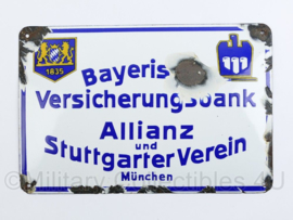 Duits emaille wandbord jaren 40 en 50 Bayerische Versicherungsbank Allianz und StuttgarterVerein Munchen - 16 x 24 cm - origineel