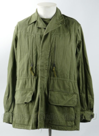 Franse leger F1 parka groen 1965 - maker SCECAM Paris - maat Large en lengte 170cm.  - gedragen - origineel