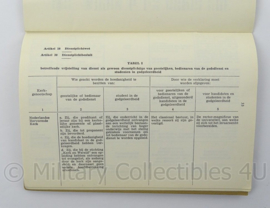 MVO boekje Dienstplichtbesluit 1956 - afmeting 14 x 20 cm - origineel