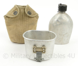 WO2 US veldfles set aluminium beker 1918 en fles 1942 - origineel