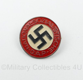 WO2 Duitse NSDAP Parteiabzeichen Wilhelm Deumer RZM M1/120 stempel - origineel