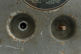 WO2 periode Portable Receiver Radione R2 - 35 x 14 x 23 cm - origineel