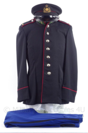 KL Koninklijke Landmacht gala uniform jasje, broek en pet van de Limburgse Jagers "adjudant " - maat 48 - 1963 - origineel