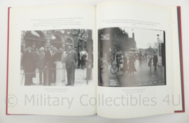 Boek Stille getuigen - Foto's uit het archief van de Amsterdamse Politie - 22 x 1,5 x 27 cm