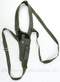 Schouderholster Woodland camo - ingeruild van veteraan - gebruikt