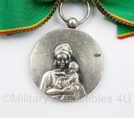 Franse Republique du Zaire MERITE maternel medaille - 8 x 6 cm - origineel