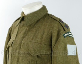 WO2 Britse Battle Dress Royal Winnipeg Rifles Canada uniform set Lieutenant - size 9 en 24, baret size 7,5