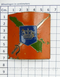 KNIL mouwschild territoriaal commando Sumatra Nederlands-Indië Cordesius & Zonen Batavia - metaal  - 7 x 6 cm - origineel