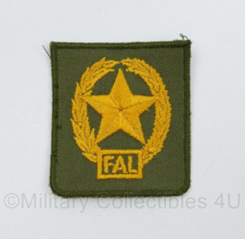 Zeldzaam defensie schutters INSIGNE VOOR HET FAL geweer - 5 x 5 cm - origineel