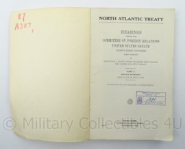 MVO boekje North Atlantic Treaty 1949 - met stempel Chef Generale Staf - afmeting 15 x 23 cm - origineel