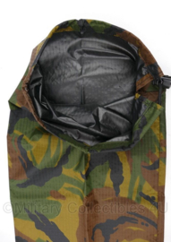 Defensie Woodland Opberghoes tbv Luchtmatras - nieuw in verpakking - 59 x 26 cm - origineel