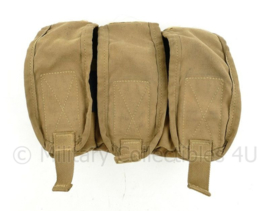 US Army en Korps Mariniers Triple M4 mag pouch coyote - voor 9 magazijnen! -  17 x 25 x 7,5 cm - origineel