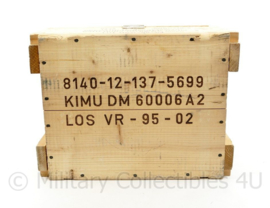 Koninklijke Marine houten kist met lege houders voor acoustic underwater grenade - kist 23 x 27 x 36,5 cm - origineel