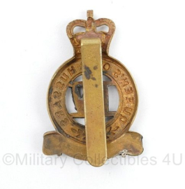 Britse naoorlogse cap badge Queens Own Hussars - 5 x 3 cm - origineel